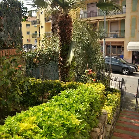 Apartamento Mansarda Natalie Levanto